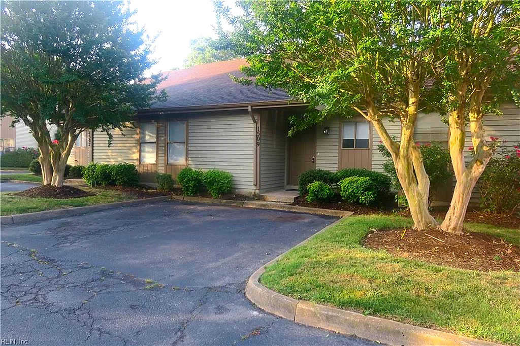 1509 Colonnade Dr, Virginia Beach — photo