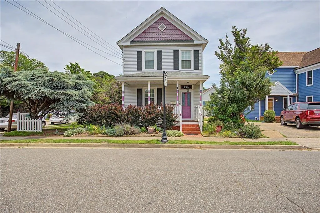 234 Washington AVE, HAMPTON VA 23669