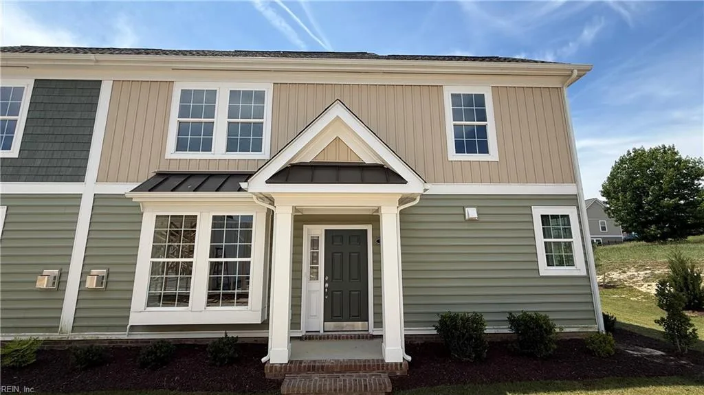1013 Robinson Rd #7d, Suffolk — photo