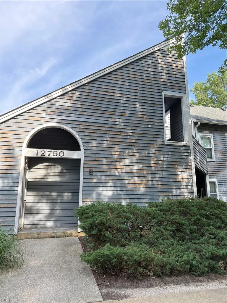12750 Saint George ST #E, NEWPORTNEWS VA 23602
