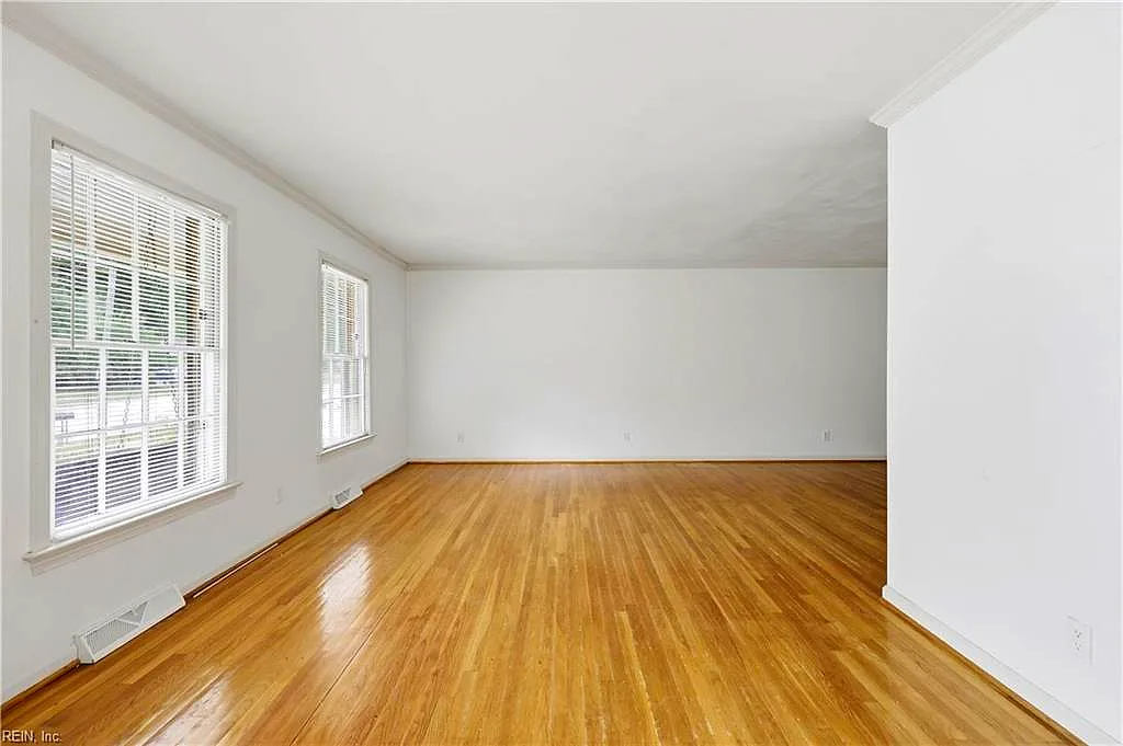 4113 Taylor Rd, Chesapeake — photo