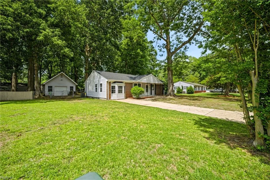 3904 Old Farm RD, PORTSMOUTH VA 23703
