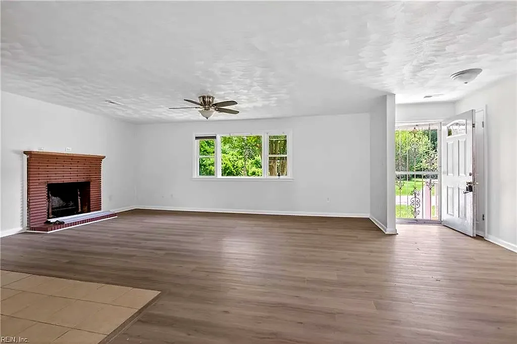 1703 Landsworth St, Chesapeake — photo