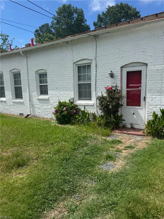 2424 Piedmont AVE #4, PORTSMOUTH VA 23704