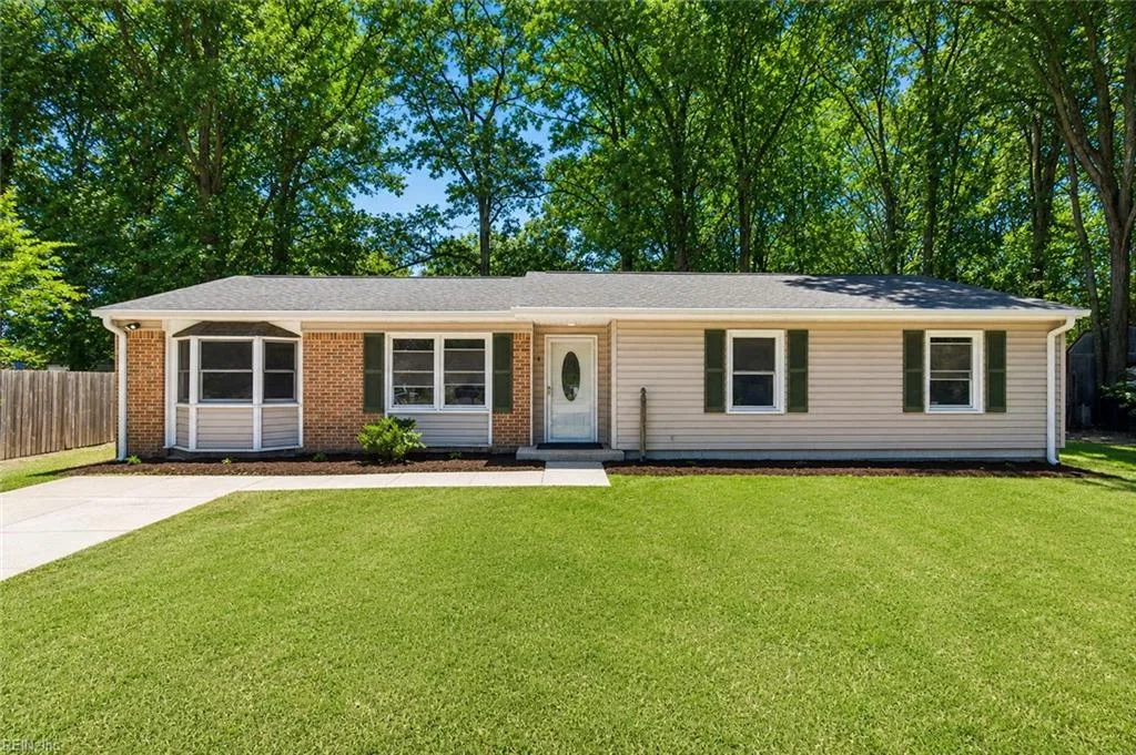4 Two Oaks CT, PORTSMOUTH VA 23703