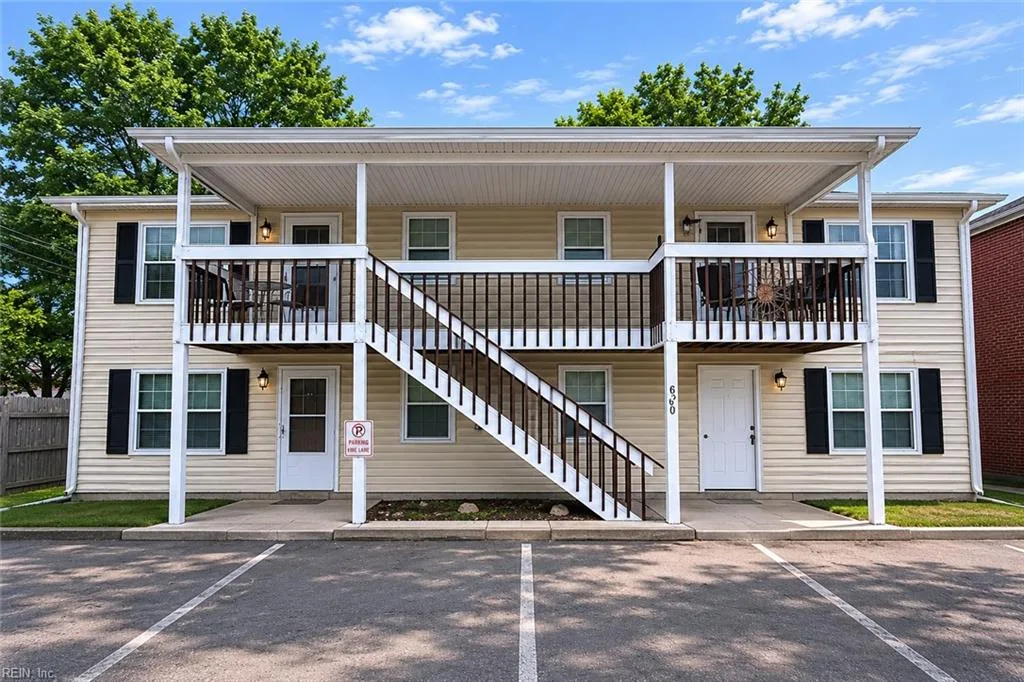 8580 Tidewater Dr, Norfolk — photo