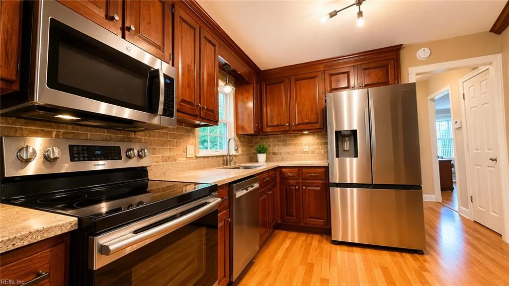 840 Moyer Rd, Newport News — photo