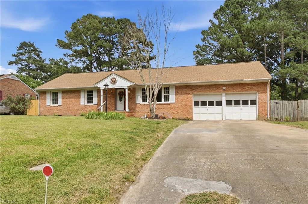 210 Beechwood DR, SUFFOLK VA 23434
