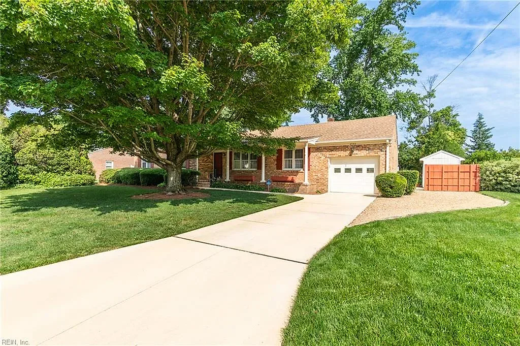 4536 Biscayne Dr, Virginia Beach — photo