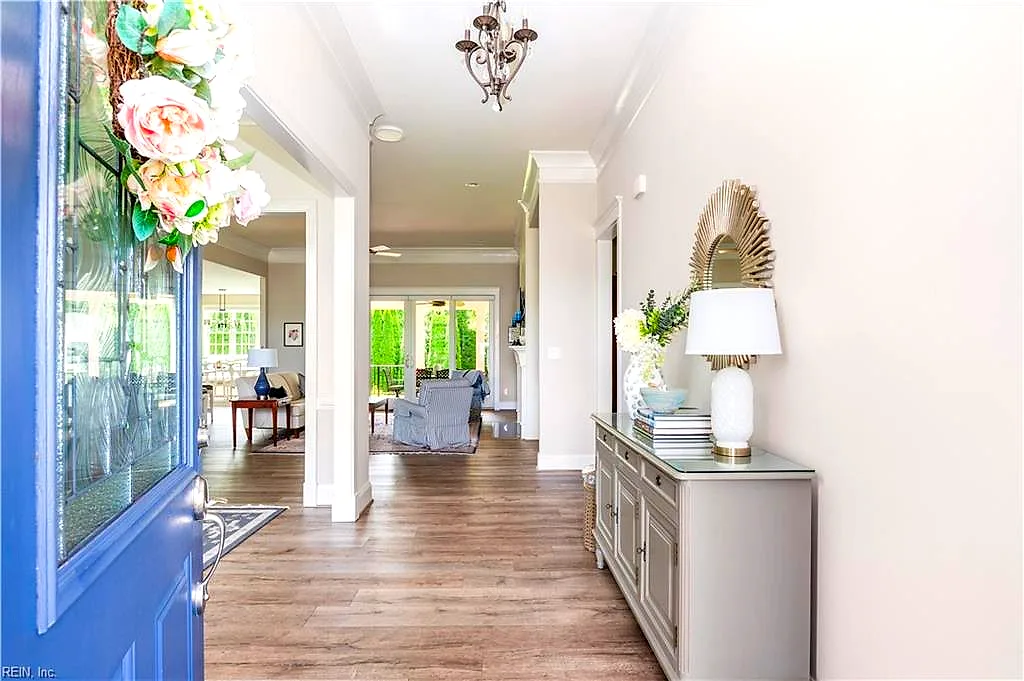 3383 Village Square Pl, Suffolk — photo