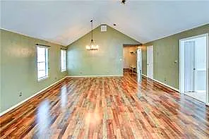 117 Poplar Grove Cres, Suffolk — photo