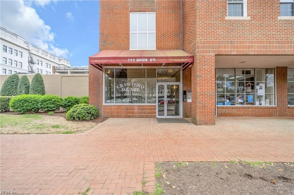 111 High ST #409, PORTSMOUTH VA 23704