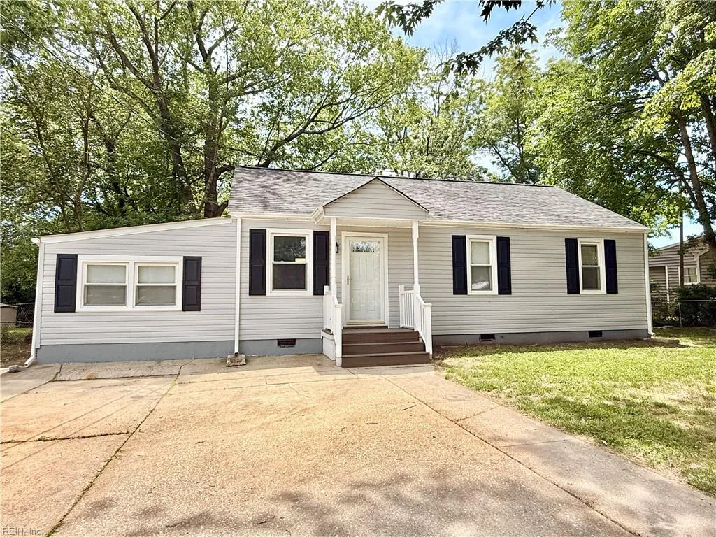 1182 Duncan DR, WILLIAMSBURG VA 23185