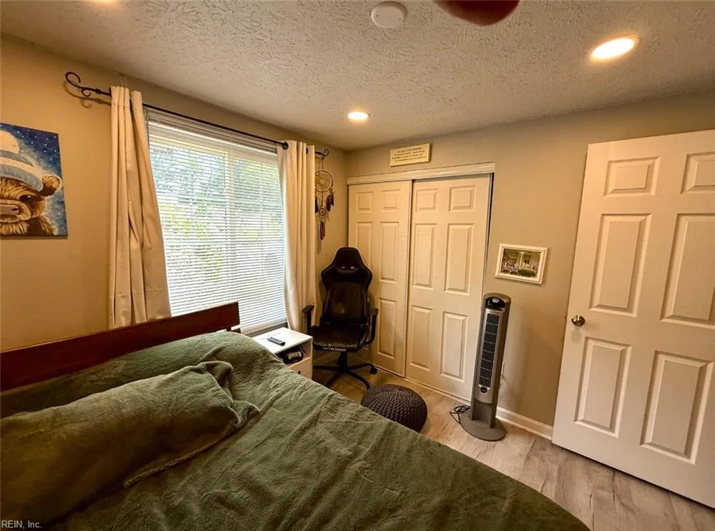 220 Rockingham Dr, Newport News — photo
