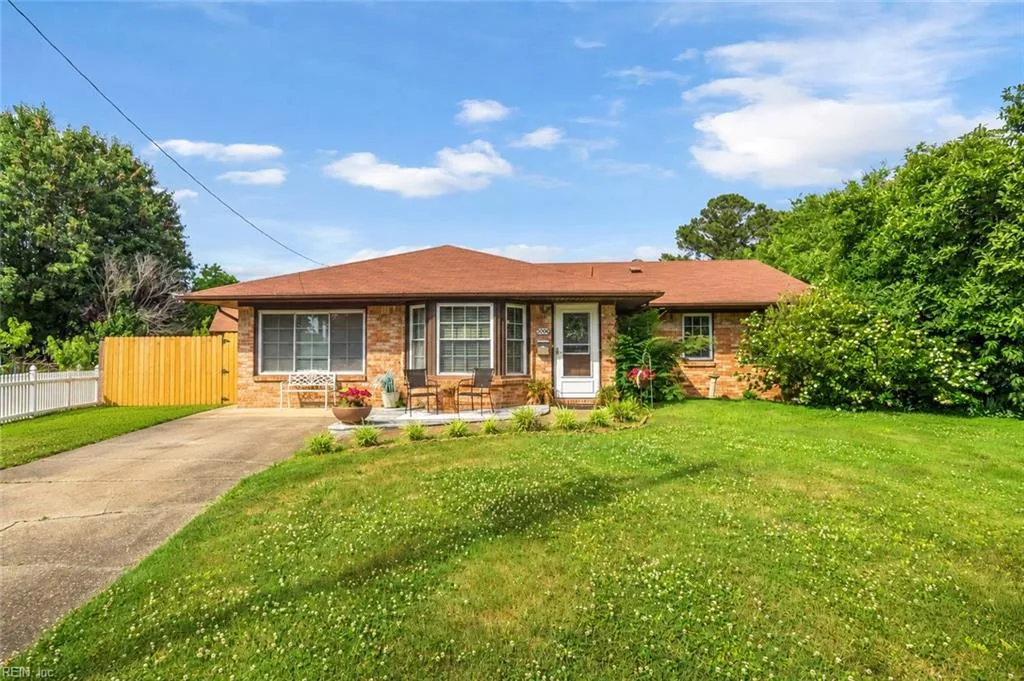 5004 Westgrove CIR, VIRGINIABEACH VA 23455