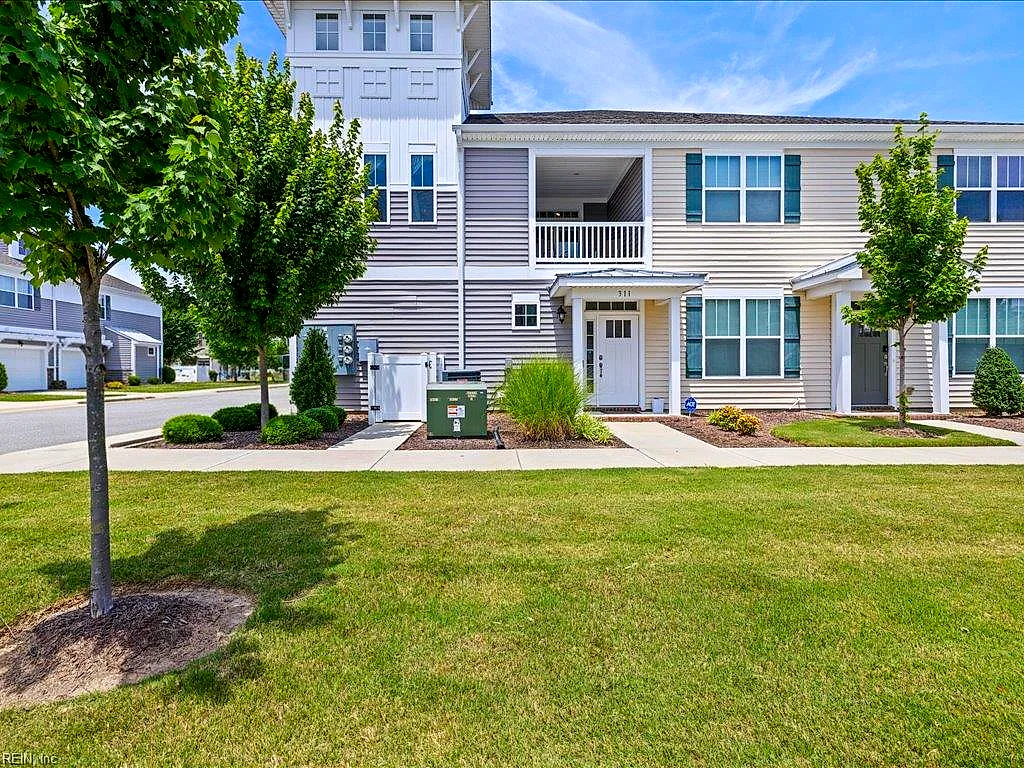 311 Fishers Ct, Hampton — photo