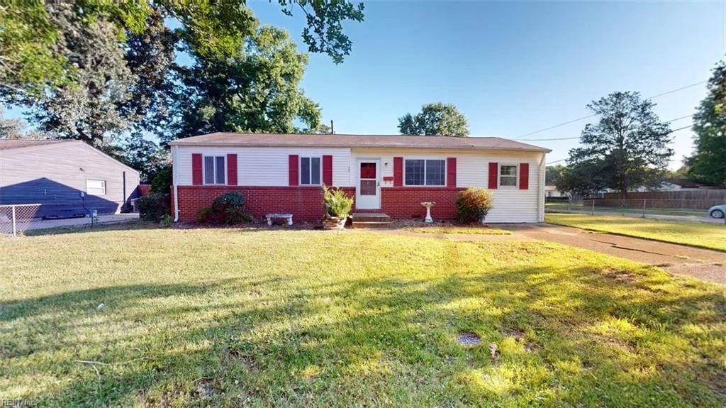 3500 Silina DR, VIRGINIABEACH VA 23452