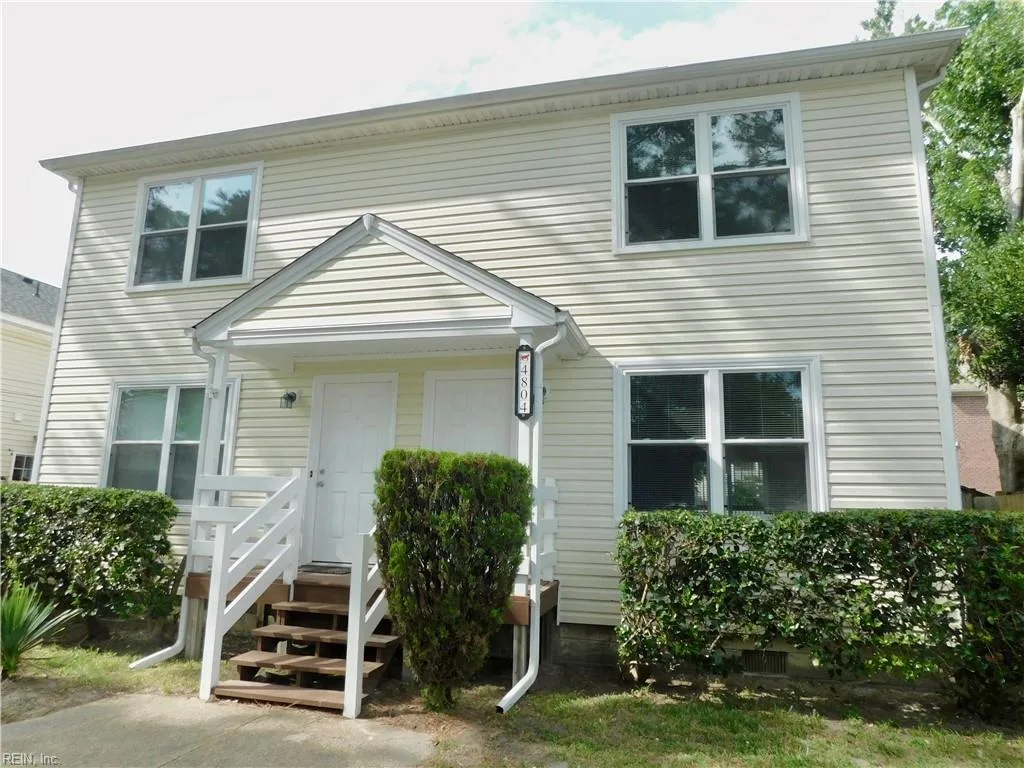 4804 Lake DR, VIRGINIABEACH VA 23455