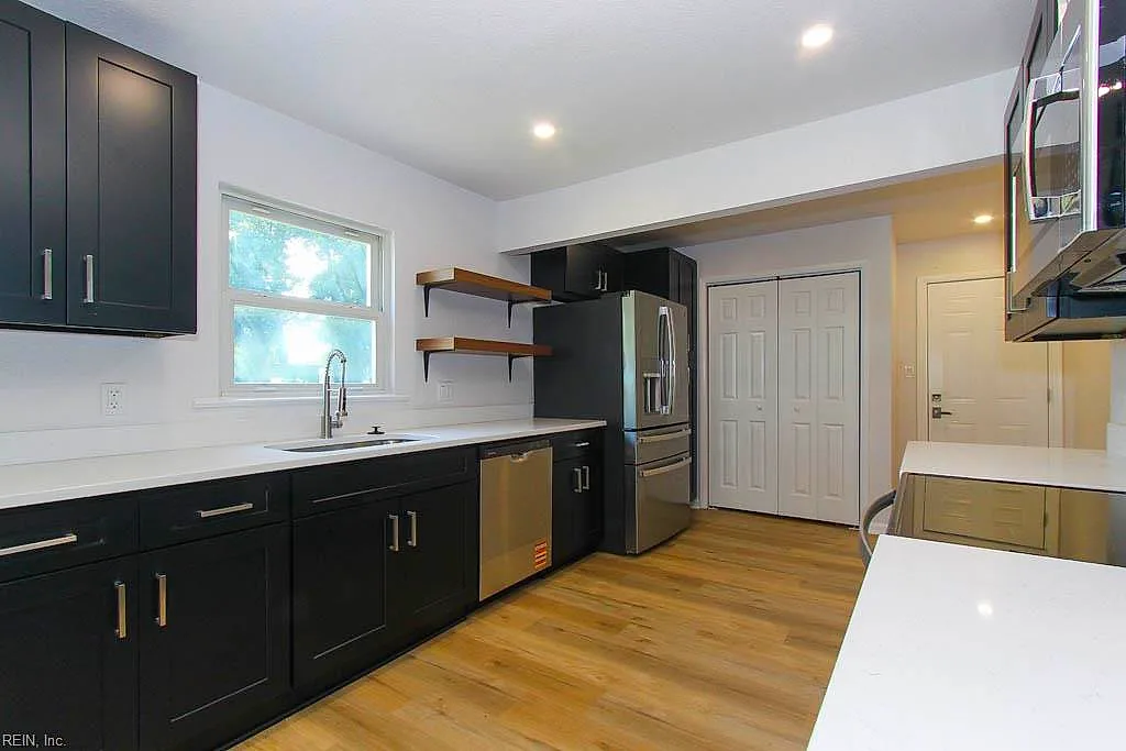7948 Merritt St, Norfolk — photo