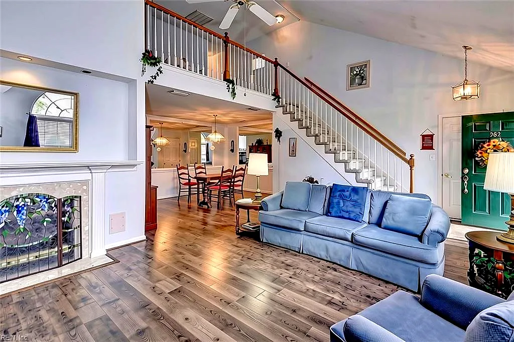 282 Shoal Creek, Williamsburg — photo
