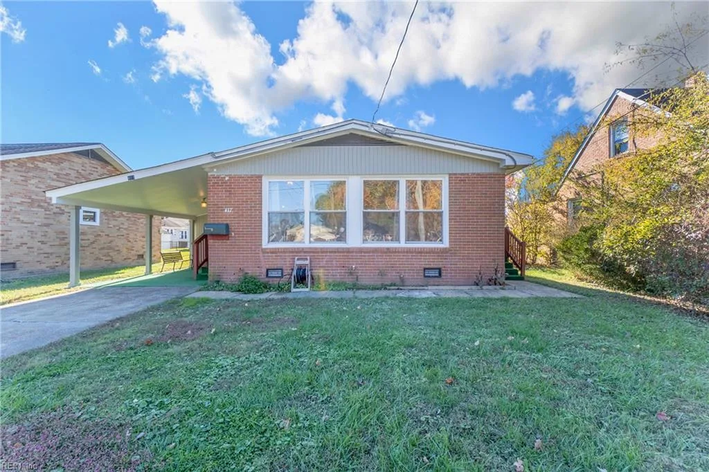 417 Greenbriar AVE, HAMPTON VA 23661