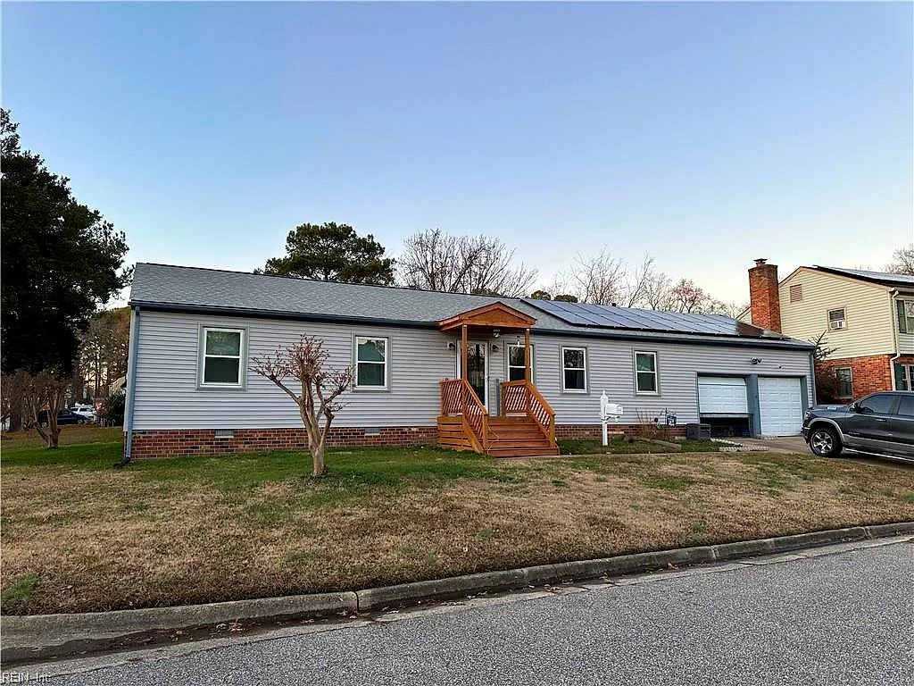 227 Saddler Dr, Newport News — photo