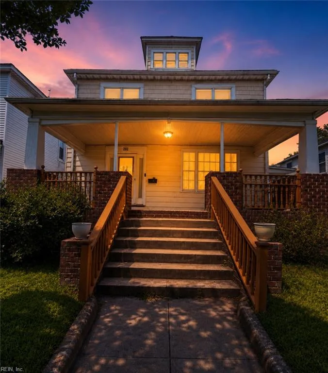 202 Hough AVE, NORFOLK VA 23523