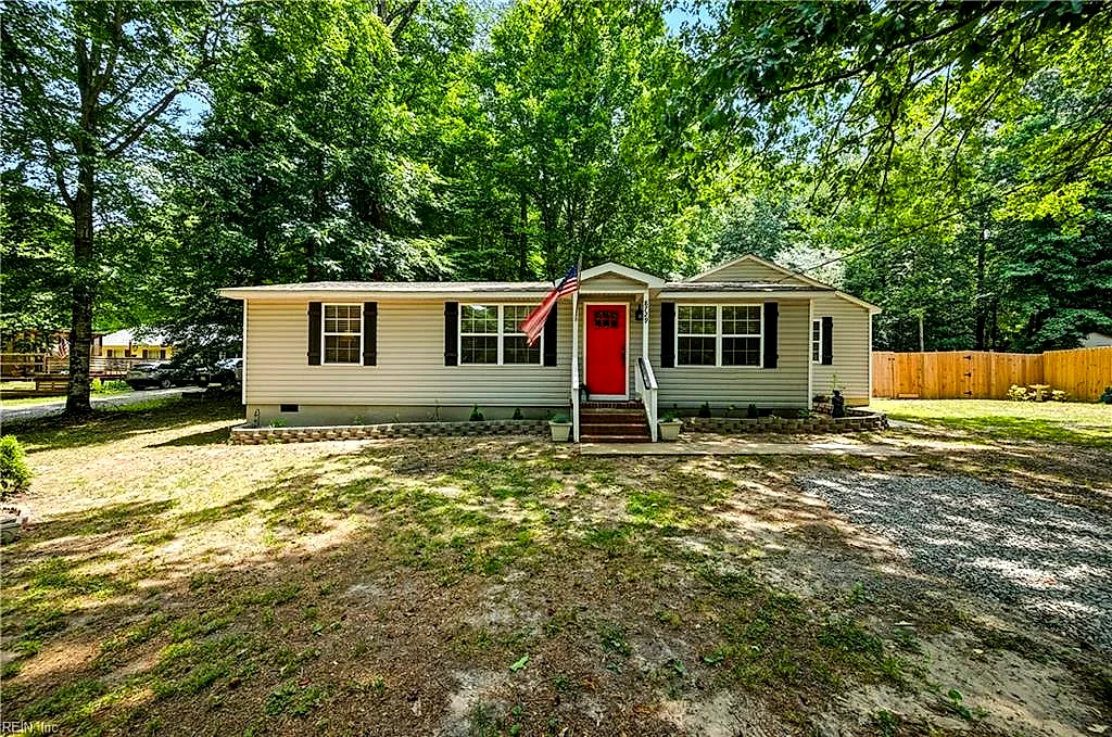 8729 Marlfield Rd, Gloucester — photo