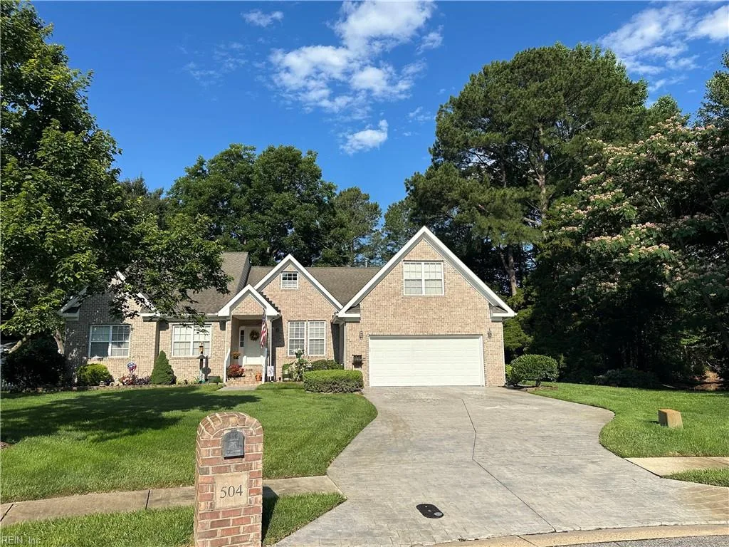 504 Dorothy CT, CHESAPEAKE VA 23323