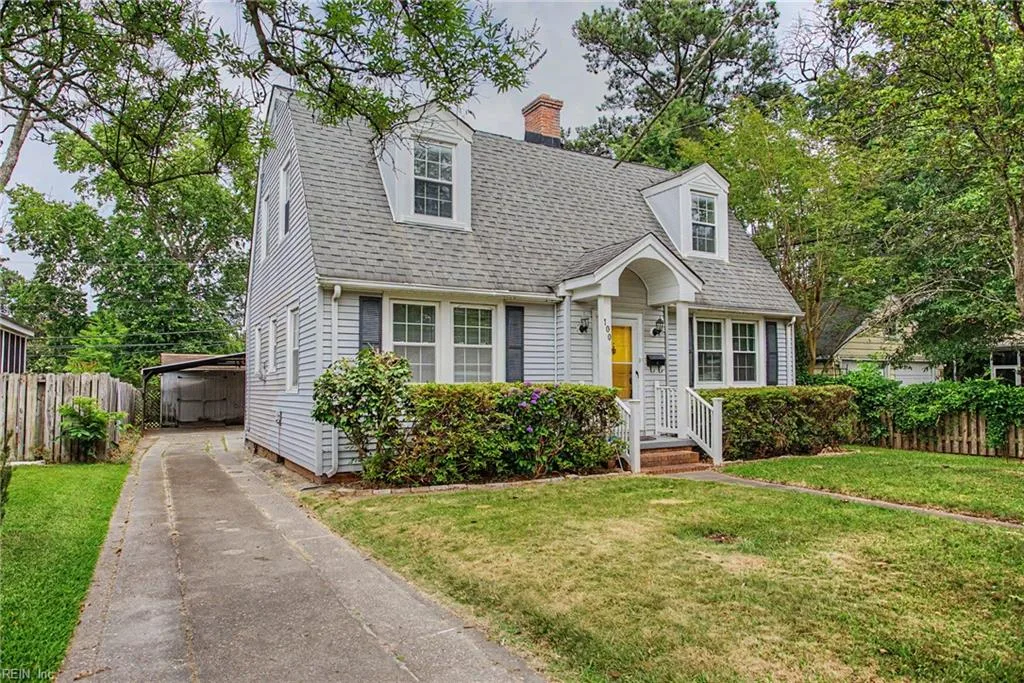 100 Chesterfield RD, HAMPTON VA 23661