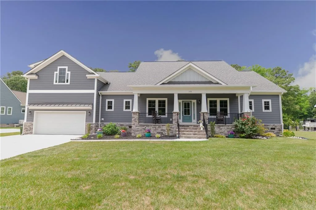 115 Osborn LN, SEAFORD VA 23696