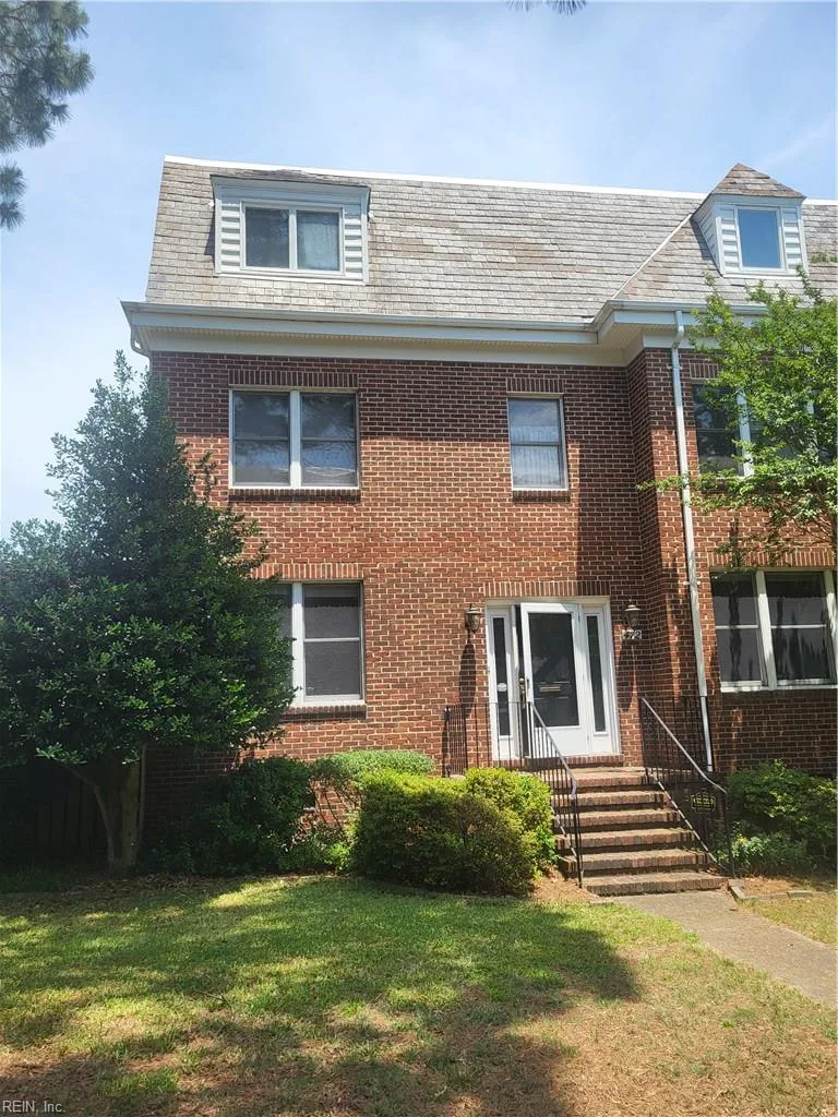 472 Westover MEWS, NORFOLK VA 23507