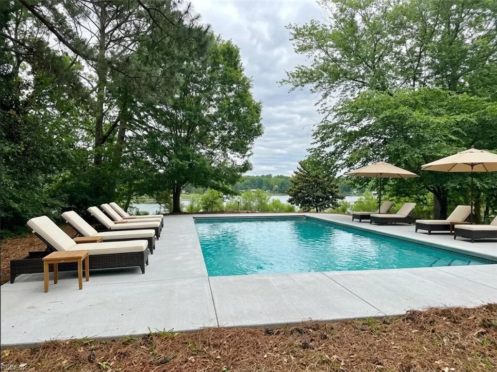 3000 Voyager CT, CHESAPEAKE VA 23321