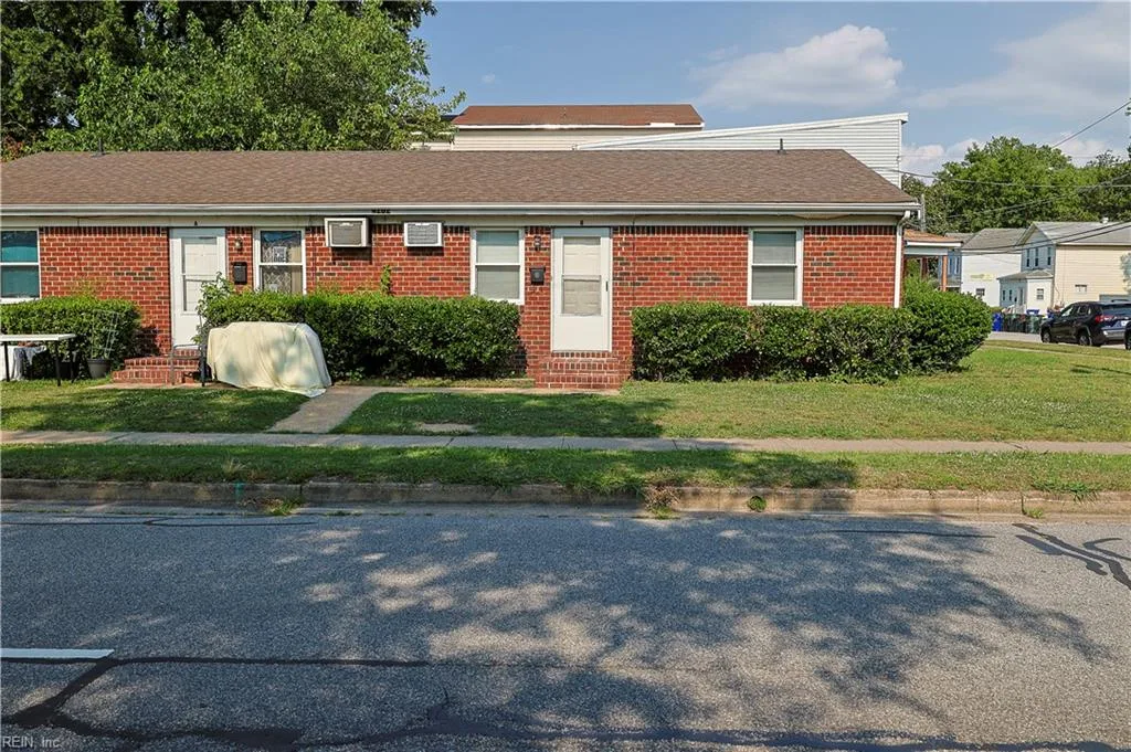 4202 Powhatan AVE #B, NORFOLK VA 23508