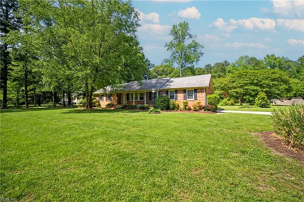 524 Margaret Dr, Chesapeake — photo