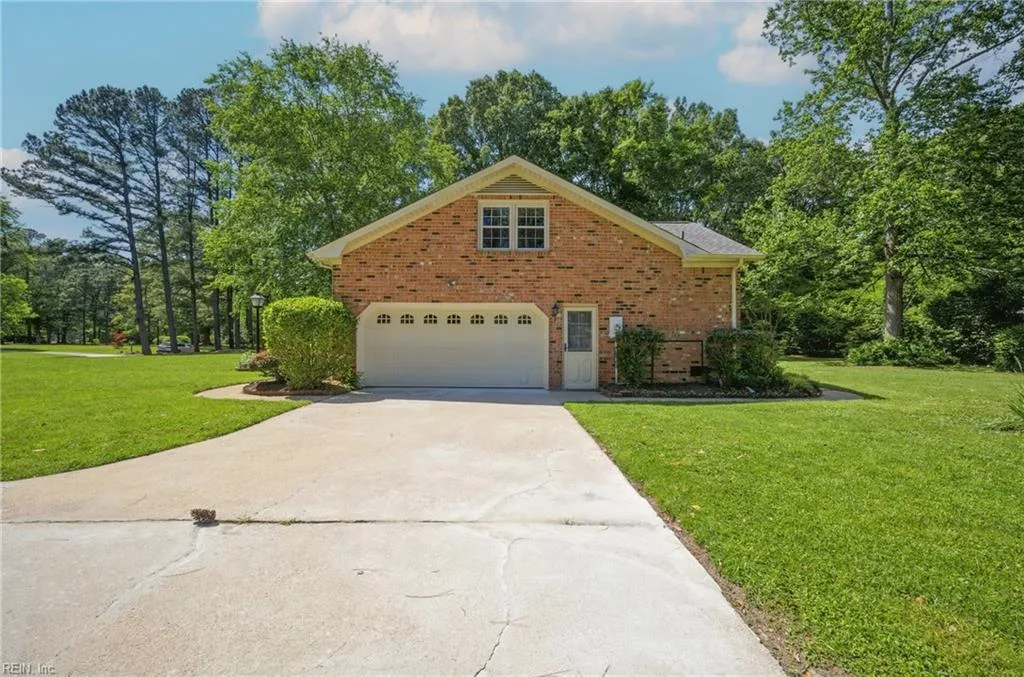 524 Margaret Dr, Chesapeake — photo