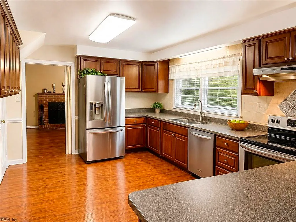 316 Tudor Pl, Chesapeake — photo