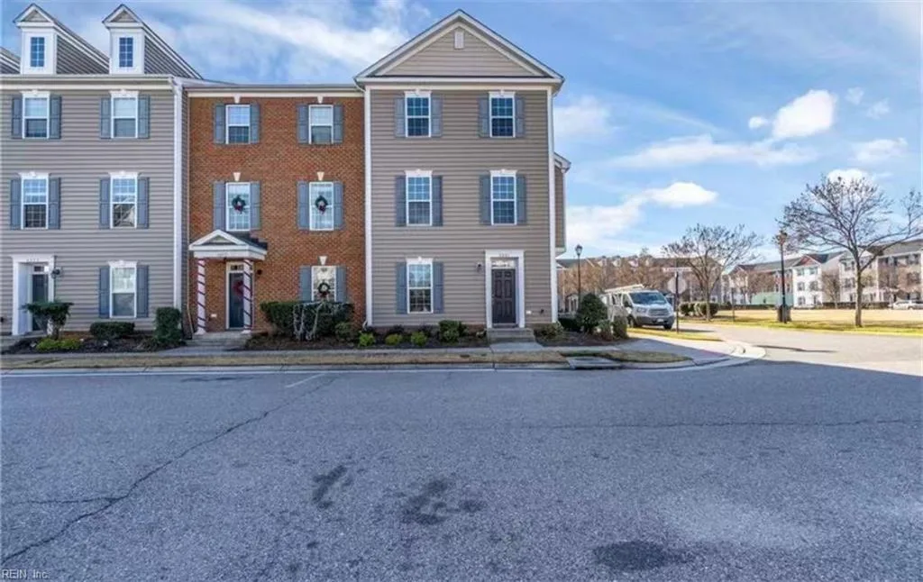 4881 Travertine AVE #7A, VIRGINIABEACH VA 23462