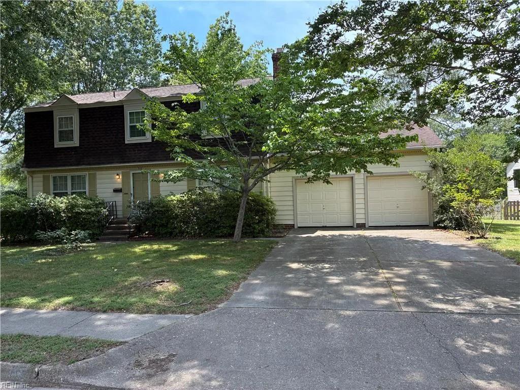 516 Elizabeth Lake DR, HAMPTON VA 23669