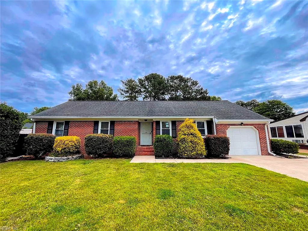 1816 Blue Knob Rd, Virginia Beach — photo