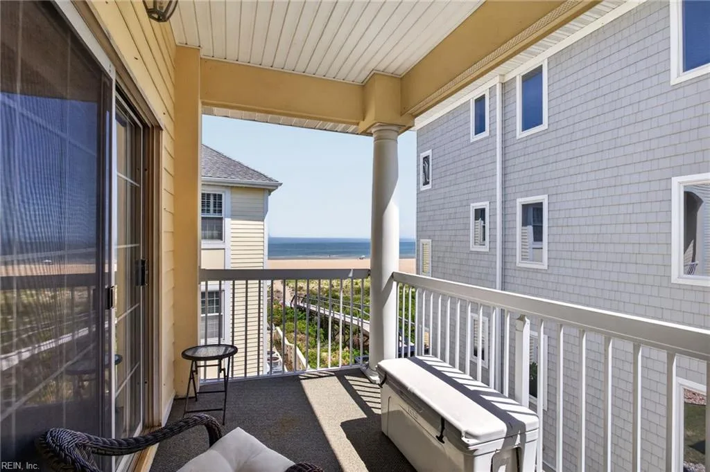 3232 Silver Sands CIR ##300, VIRGINIABEACH VA 23451