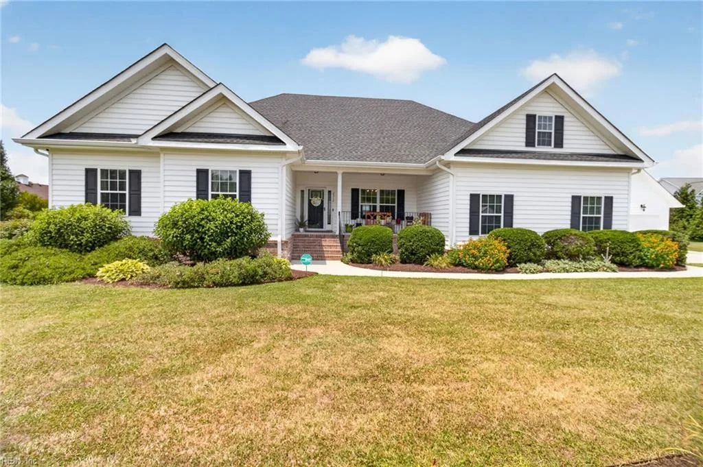 2312 Dapple Grey CT, CHESAPEAKE VA 23322
