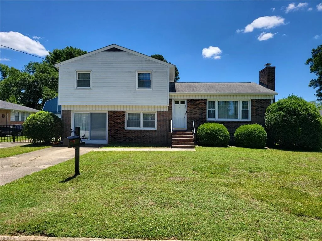 407 Shoreline DR, HAMPTON VA 23669