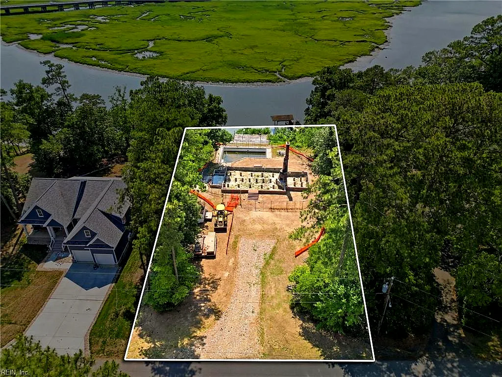 1502 Magruder RD, SMITHFIELD VA 23430