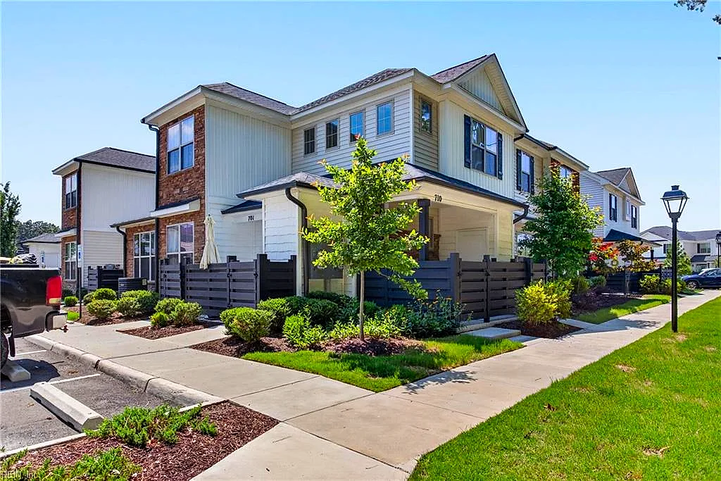 701 Kathy Ann WAY N, CARROLLTON VA 23314