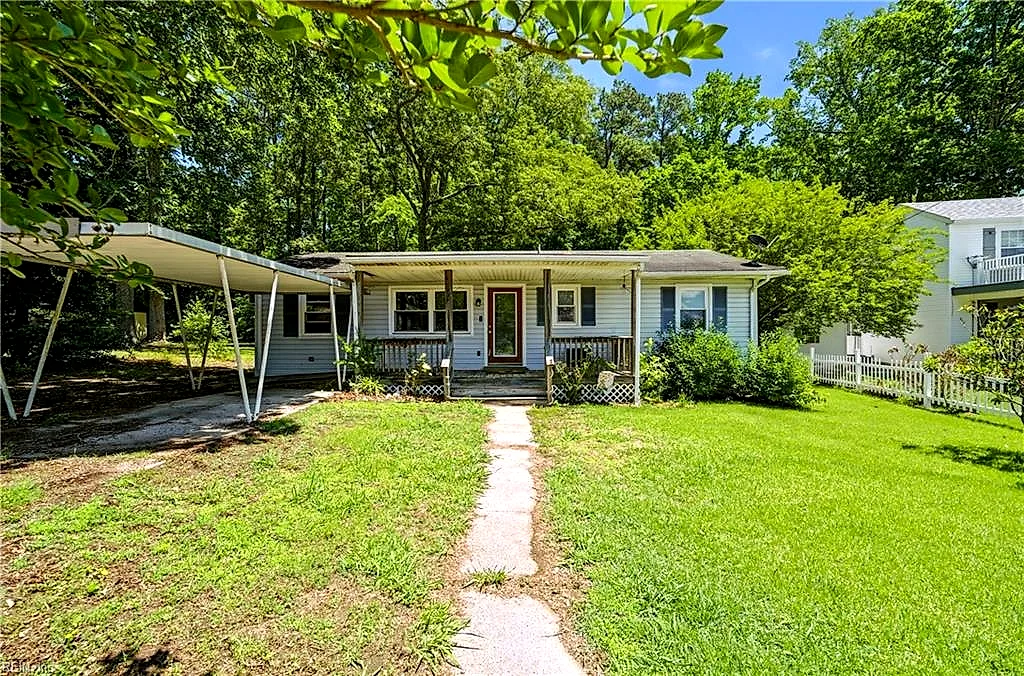 196 Beach Dr, Hartfield — photo