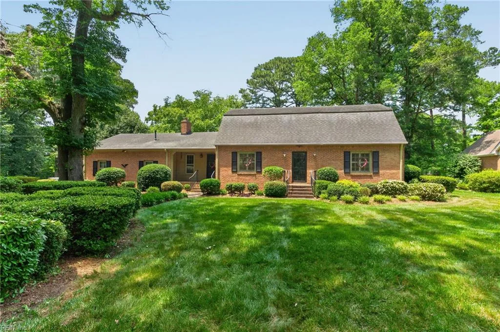 4348 Alfriends TRL, VIRGINIABEACH VA 23455