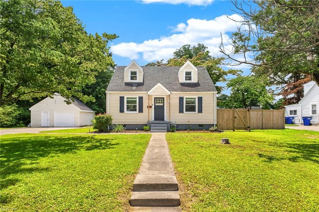 953 Burksdale RD, NORFOLK VA 23518