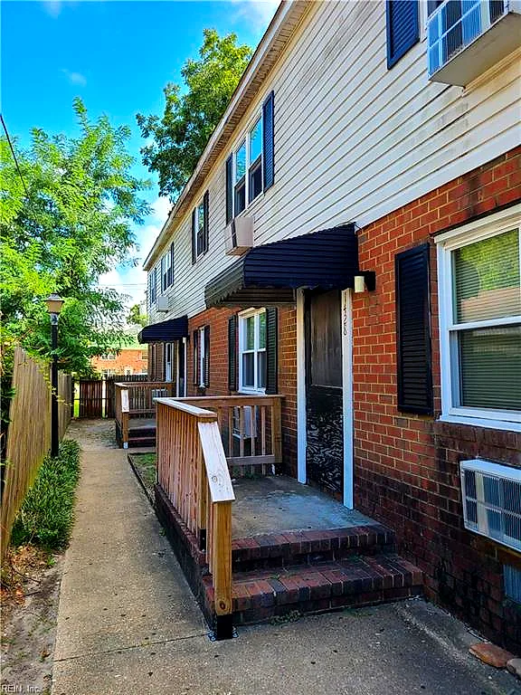 1428 Baychester Ave #B2, Norfolk — photo