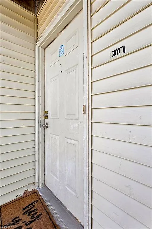 541 Pineland Cir #201, Newport News — photo